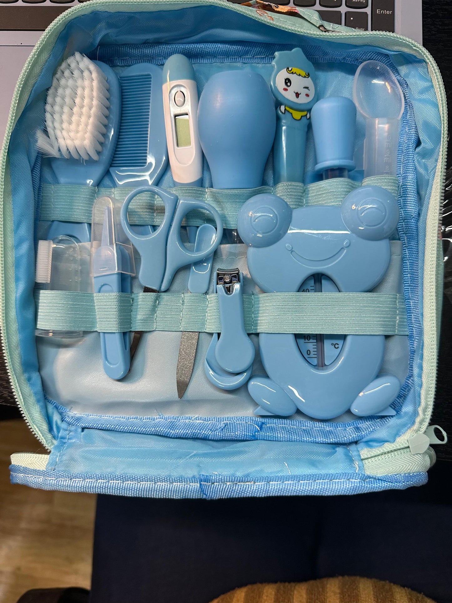 Gray helmet for bikers