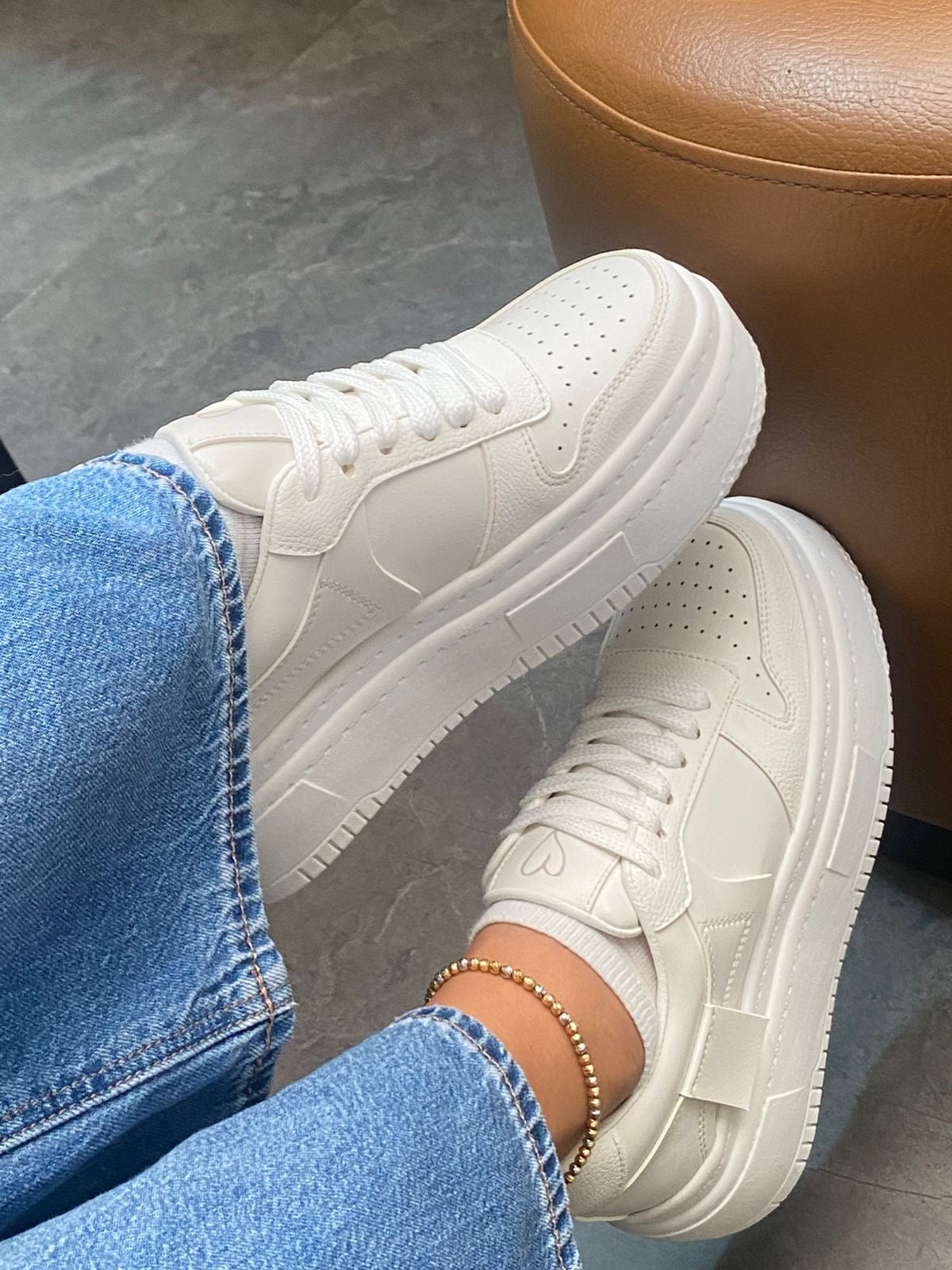 Tenis de Plataforma Blancos